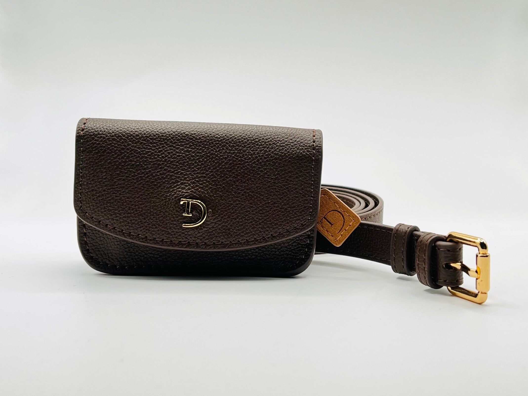 Dark Chocolate leren heuptasje voor insulinepomp inclusief riem- Lichtbruine Suède Voering