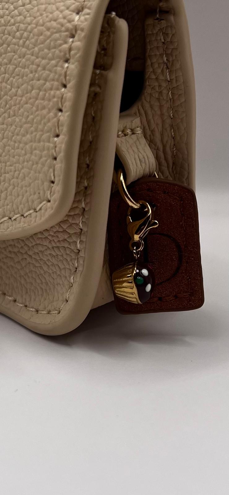 Diabe-Charm Cupcake